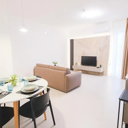 Arqo Aparthotel Marcianise