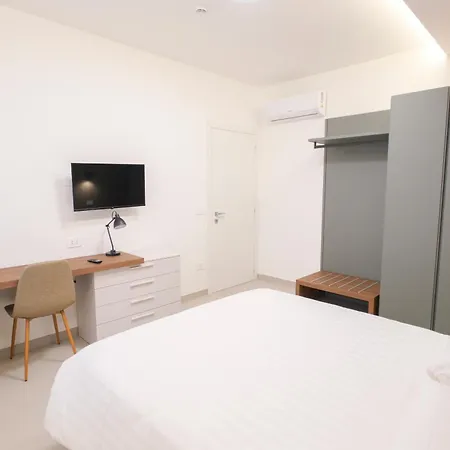 Arqo Aparthotel 4*